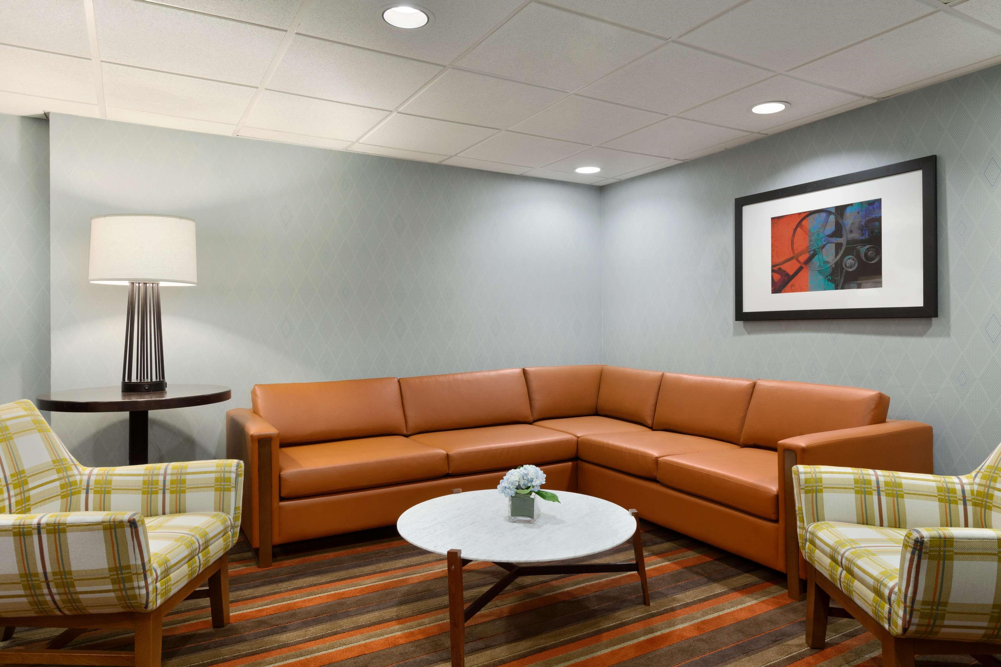 Embassy Suites By Hilton Oklahoma City Will Rogers Airport Exterior foto